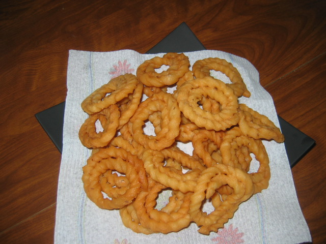 Kai Suthu Murukku Kai Suthu Murukku picture